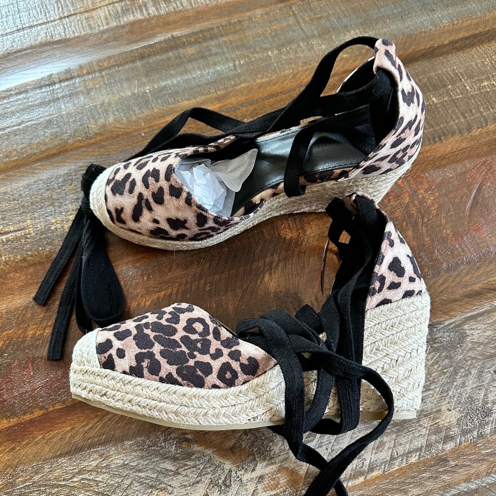 Leopard print Espadrilles!!!  NEW NEVER WORN !!  Lace all the way up to knee!!